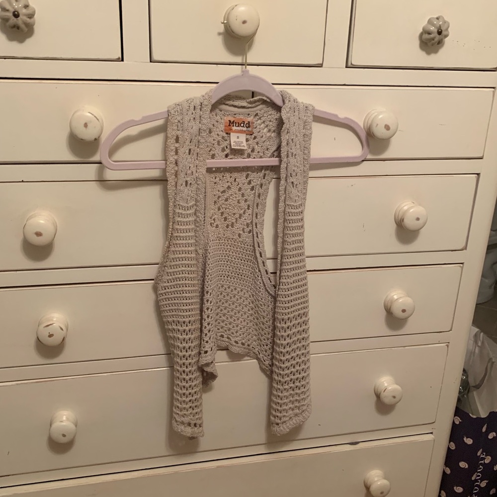 Knit vest